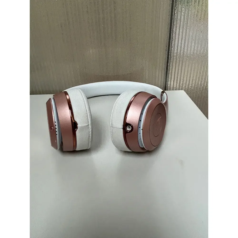 Beats by Dr. Dre Beats Wireless Solo3 Headset on ear Rose Gold/White. - Picture 5 of 10